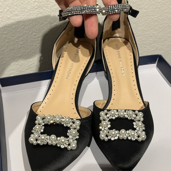 Adrienne Vittadini "Nirvana" Ankle Strap Black Jeweled Women Formal Heels Sz 9 - Picture 2 of 15